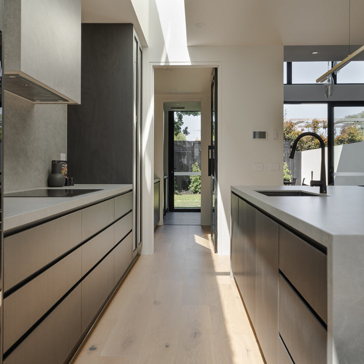 Kitchen, Butler’s Kitchen & Laundry — The Perfect Wet Zone Combo
