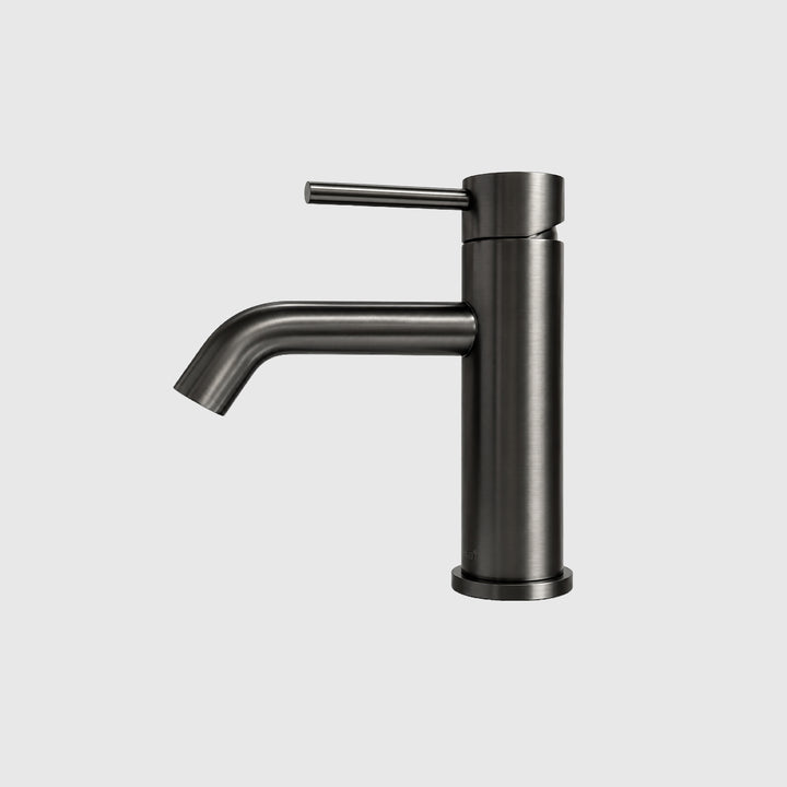 Minimalist Gun Metal Single-Handle Bathroom Faucet