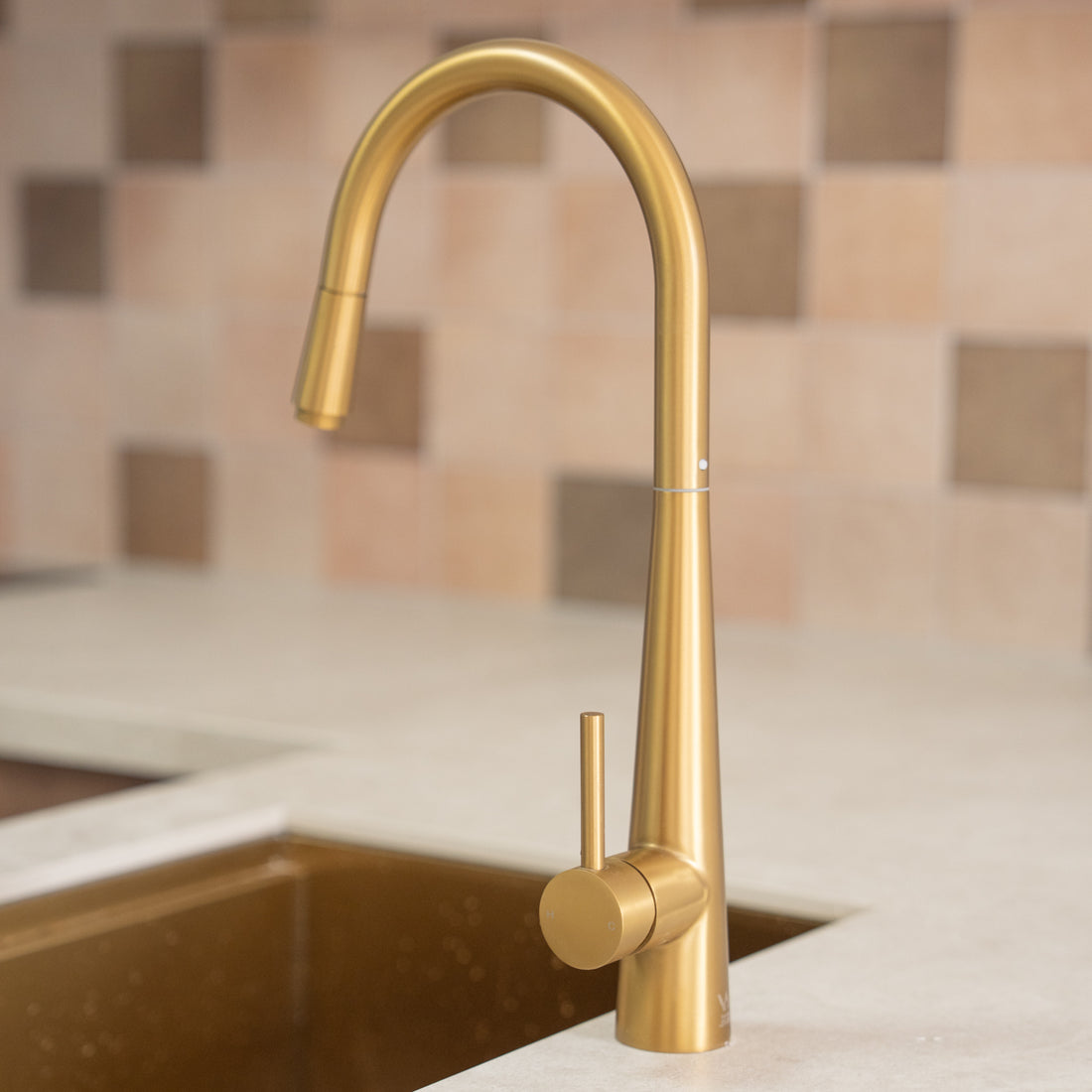 Brushed Brass Kitchen Faucet with Pull-Out Sprayer